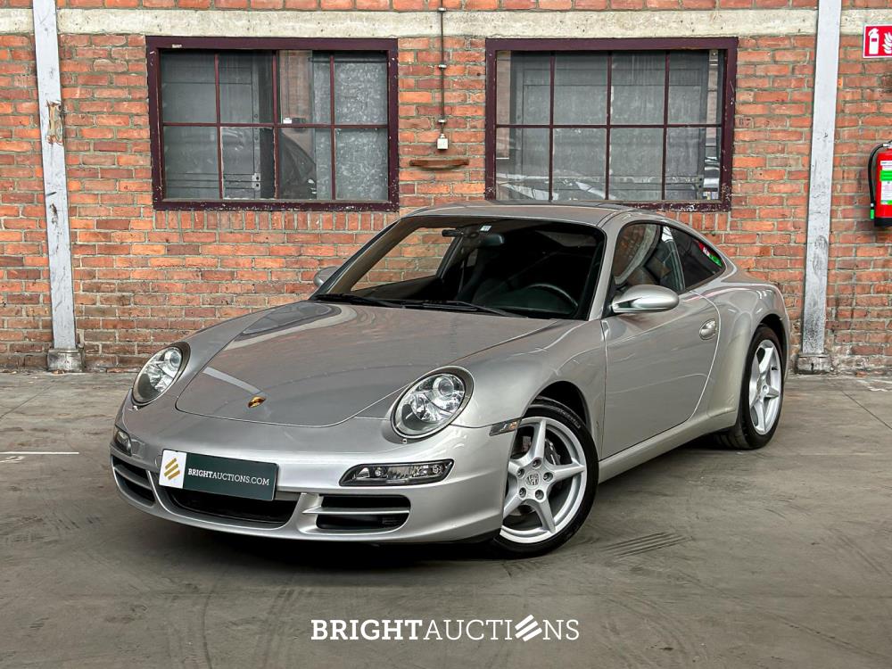 Porsche 911 Carrera 3.6 997 Coupé 325pk 2004 Youngtimer