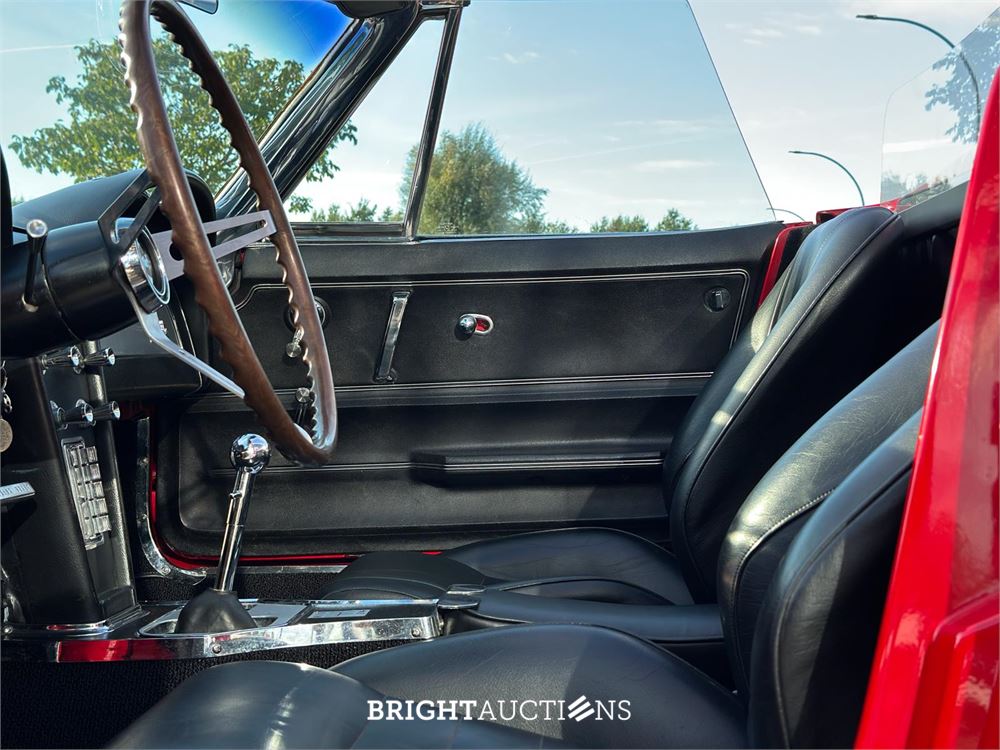 Chevrolet Corvette C2 Sting Ray  Convertible 5.7 V8 (1965), DL-45-58