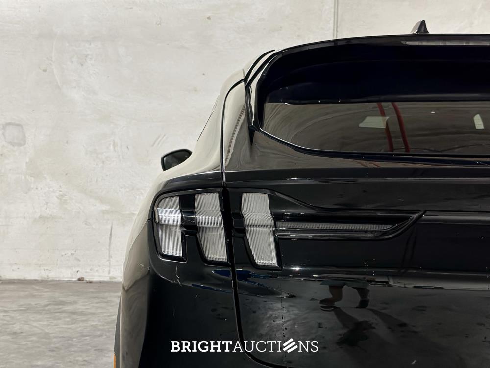 Ford Mustang Mach-E RWD 75 kWh 258pk 2021 (Origineel-NL + 1e eigenaar), L-877-NL