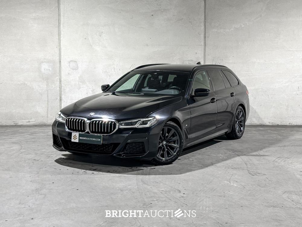 BMW 520i Touring High Executive Edition M-Sport 184pk 2021 (Origineel-NL) 5-Serie G31, L-194-JX