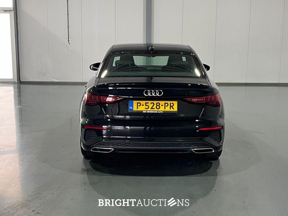 Audi A3 Limousine 30 S edition TFSI 110pk 2022 (Origineel-NL), P-528-PR