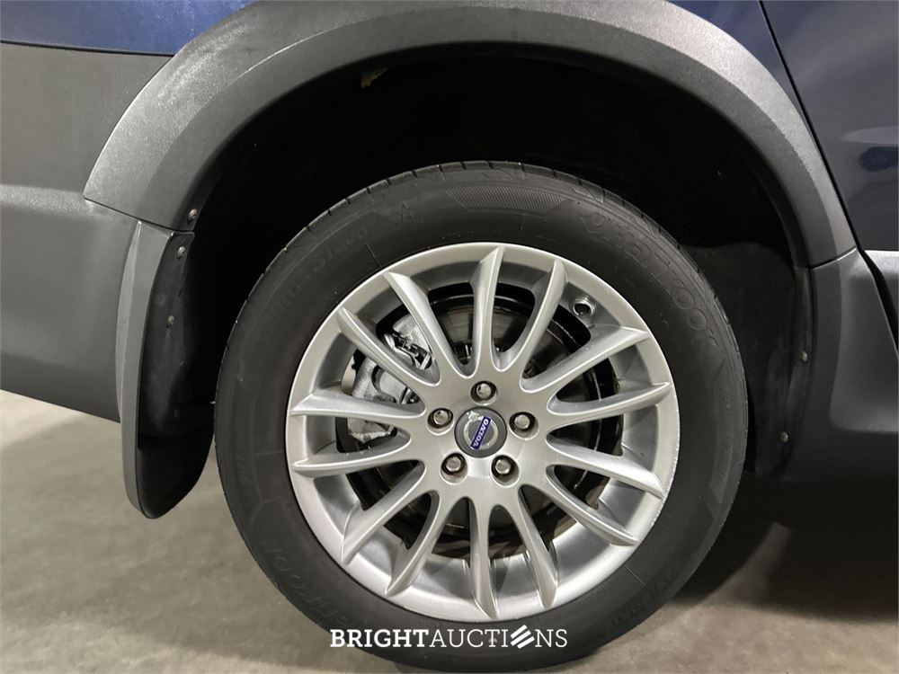 Volvo XC70 2.0 D4 FWD Momentum 181pk 2014 (Origineel-NL) Automaat, 2-XLB-00