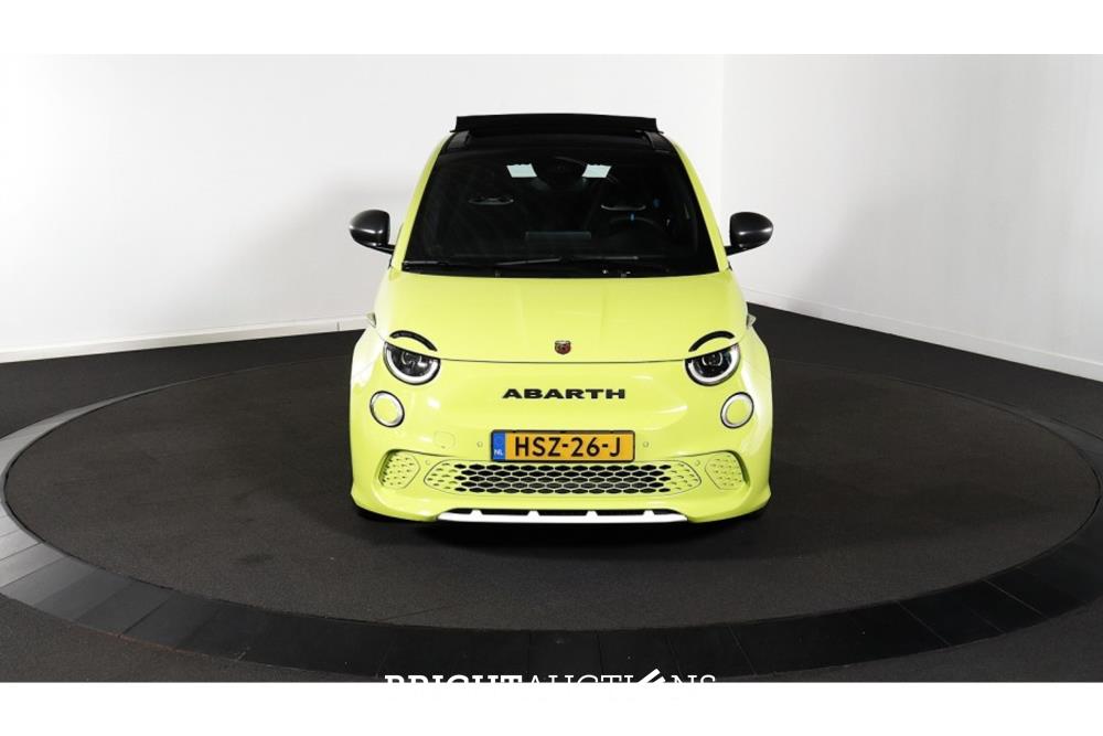 Fiat 500C Abarth Turismo 42 kWh 155pk 2025 (Origineel-NL), HSZ-26-J