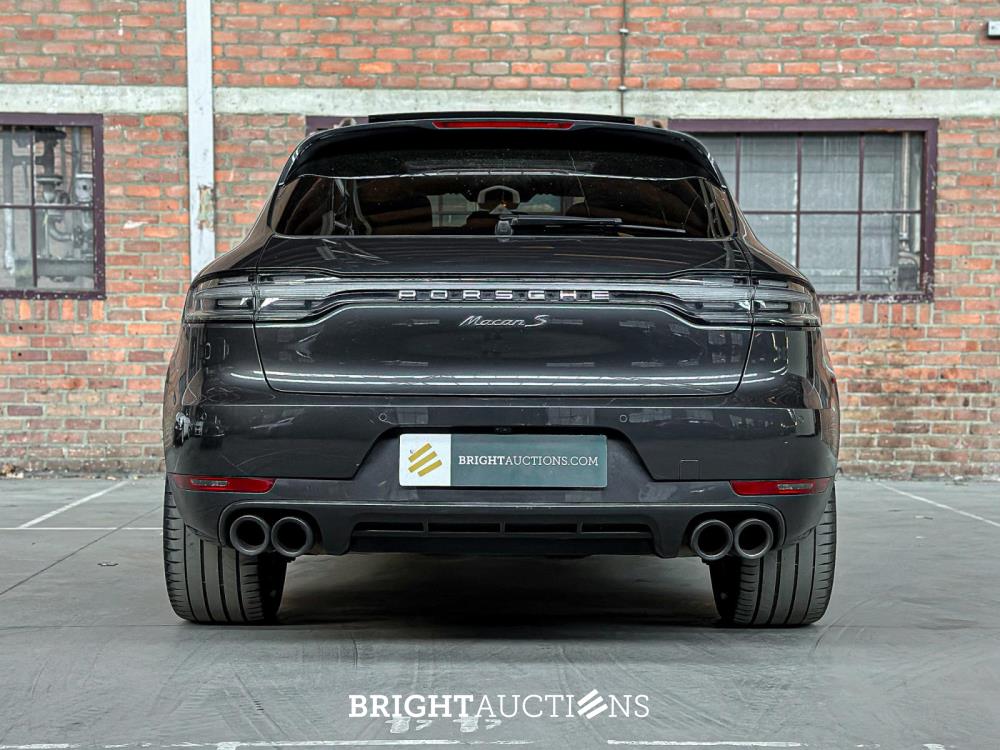 Porsche Macan S 3.0 V6 354pk 2019 Sport-Chrono, R-426-XL