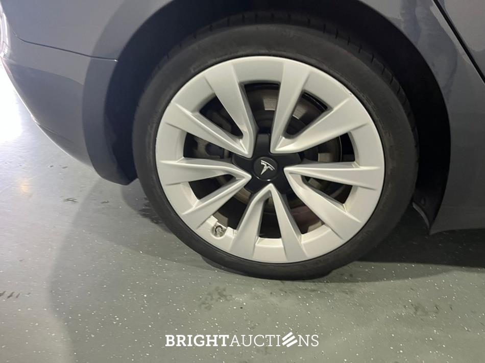 Tesla Model 3 Standard RWD Plus 60 kWh 238pk 2023 (Origineel-NL), S-225-TN