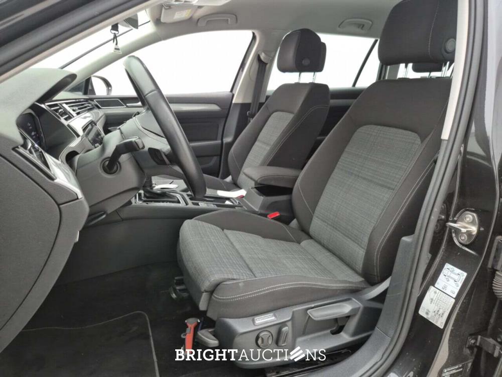 Volkswagen Passat Variant Business 1.5 TSI DSG 150pk 2021 (Origineel-NL), K-608-PS