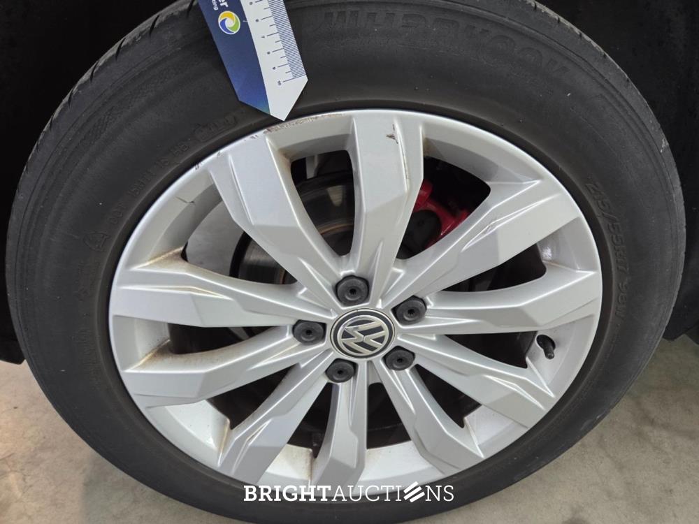 Volkswagen T-Roc Sport 1.5 TSI 150pk 2019, T-667-TX