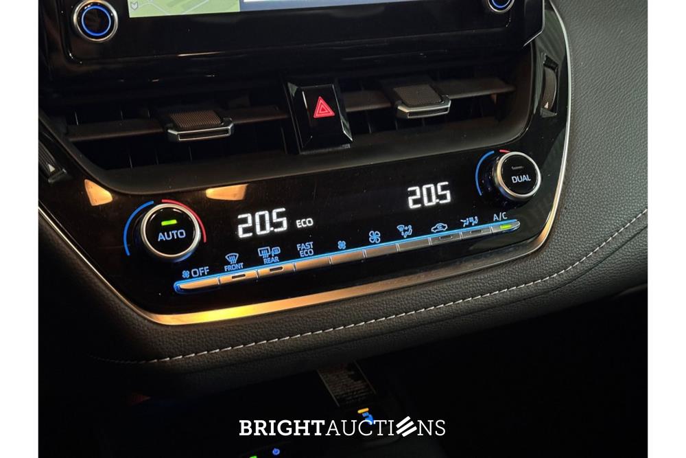 Toyota Corolla Touring Sport Hybrid GR-Sport 2.0 261pk 2021 (Origineel-NL), K-880-PR