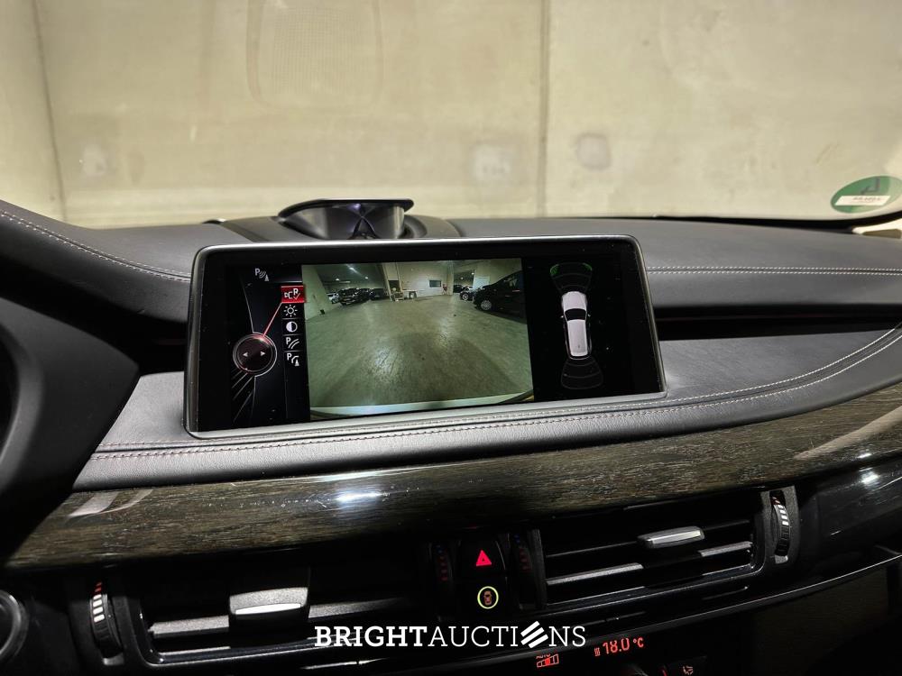 BMW X5 xDrive50i 4.4 V8 High Executive 449pk 2014, J-094-RR