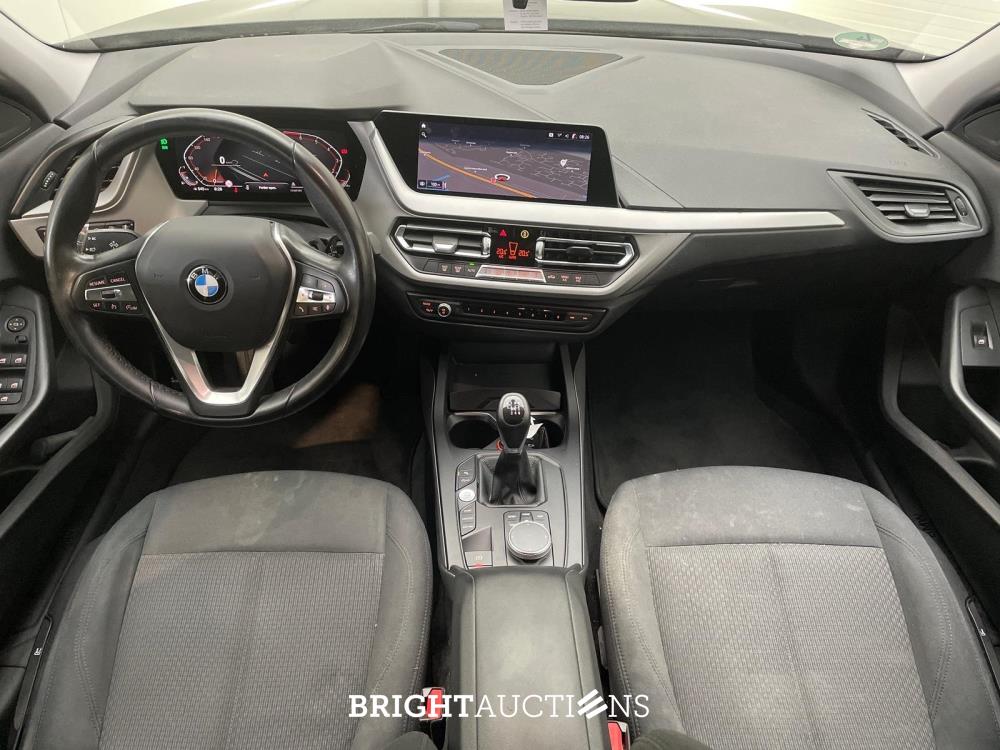 BMW 118i Executive Edition 1-serie 140pk 2020 (Origineel-NL), J-119-GJ
