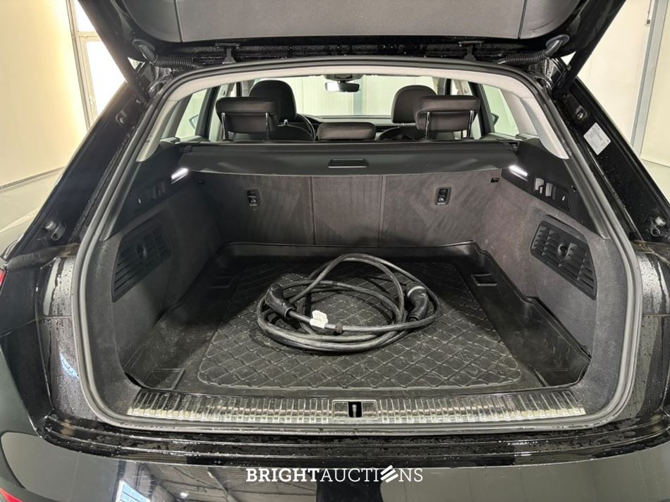 Audi e-tron 55 edition Quattro 95 kWh 408pk 2022 (Origineel-NL), R-329-SF