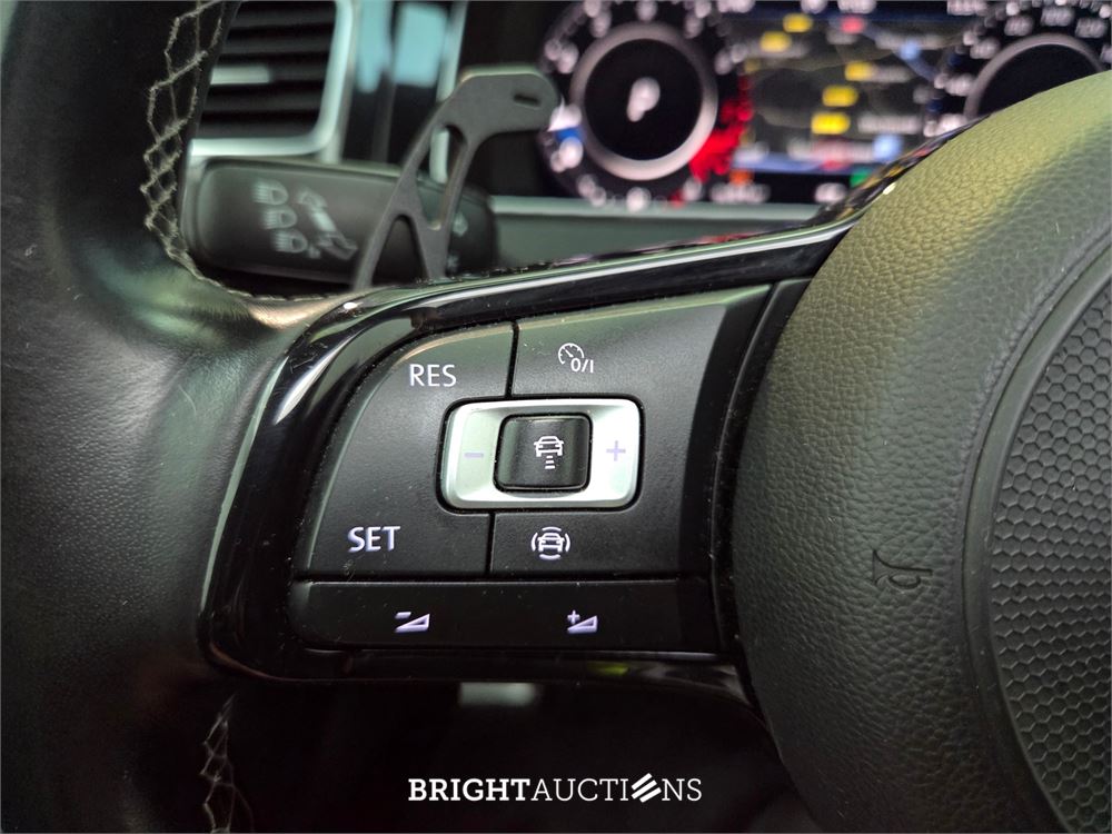 Volkswagen Golf 4Motion R 2.0 TSI 301pk 2019, HNP-37-D