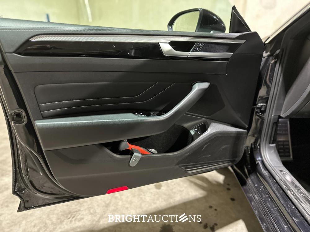 Volkswagen Arteon Shooting Brake 1.4 eHybrid 160kW 6-DSG R-Line Business+ 218pk 2022 (Origineel-NL+1e eigenaar), P-946-TG 