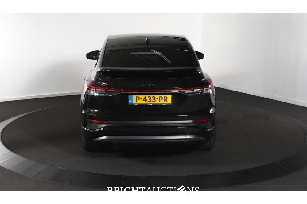 Audi Q4 Sportback 40 Launch edition S Competition 77 kWh 204pk 2022 (Origineel-NL), P-433-PR