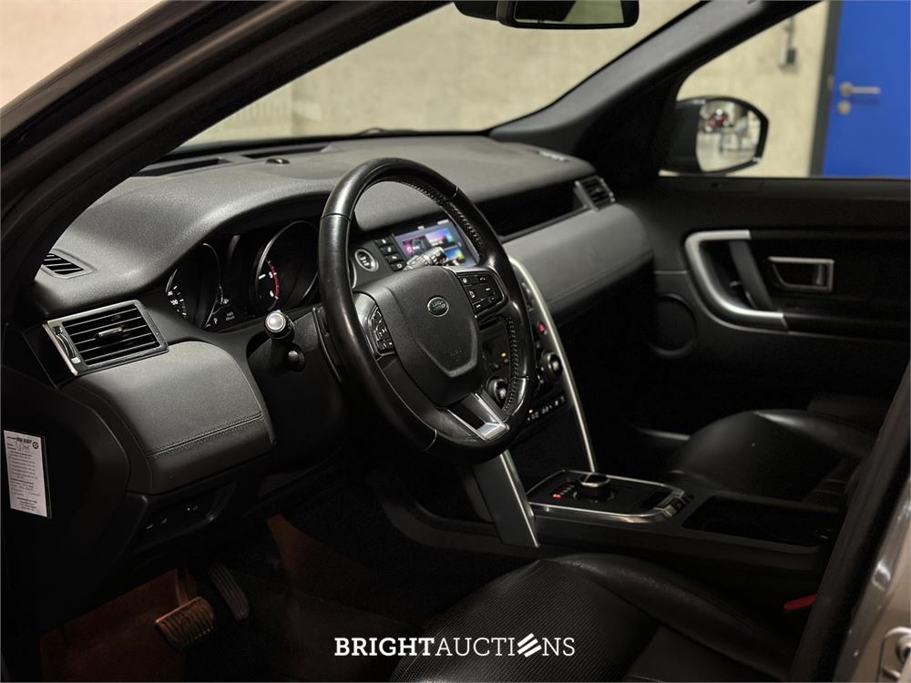 Land Rover Discovery Sport 2.0 TD4 4WD 150pk 2019 (Origineel-NL), XG-584-K