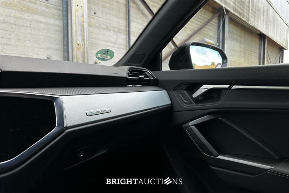 Audi Q3 Sportback 45 TFSI Quattro S Edition 230pk 2020 (Origineel-NL + 2e Eigenaar), H-564-XK