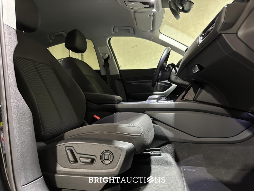 Audi e-tron Sportback 55 Quattro Business Edition 95 kWh 408pk 2020 (Origineel-NL + 1e Eigenaar), K-592-GL