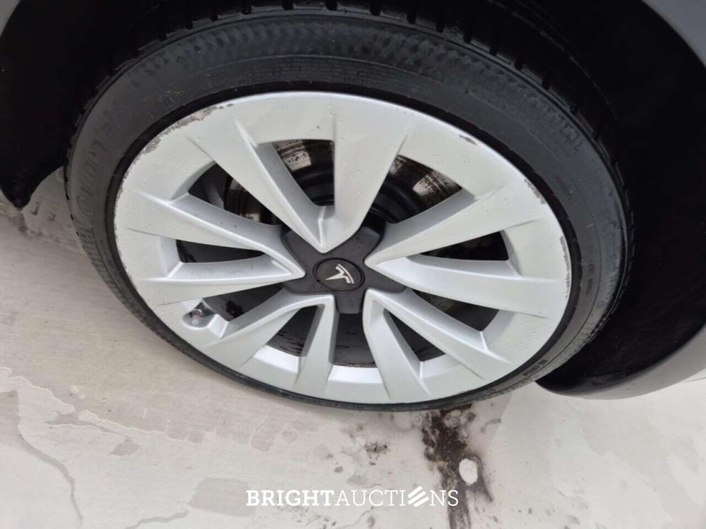 Tesla Model 3 Long Range Dual Motor AWD 258pk 2023