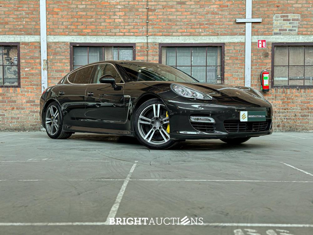 Porsche Panamera Turbo 4.8 V8 500pk 2009 Sport-Chrono, N-110-LT