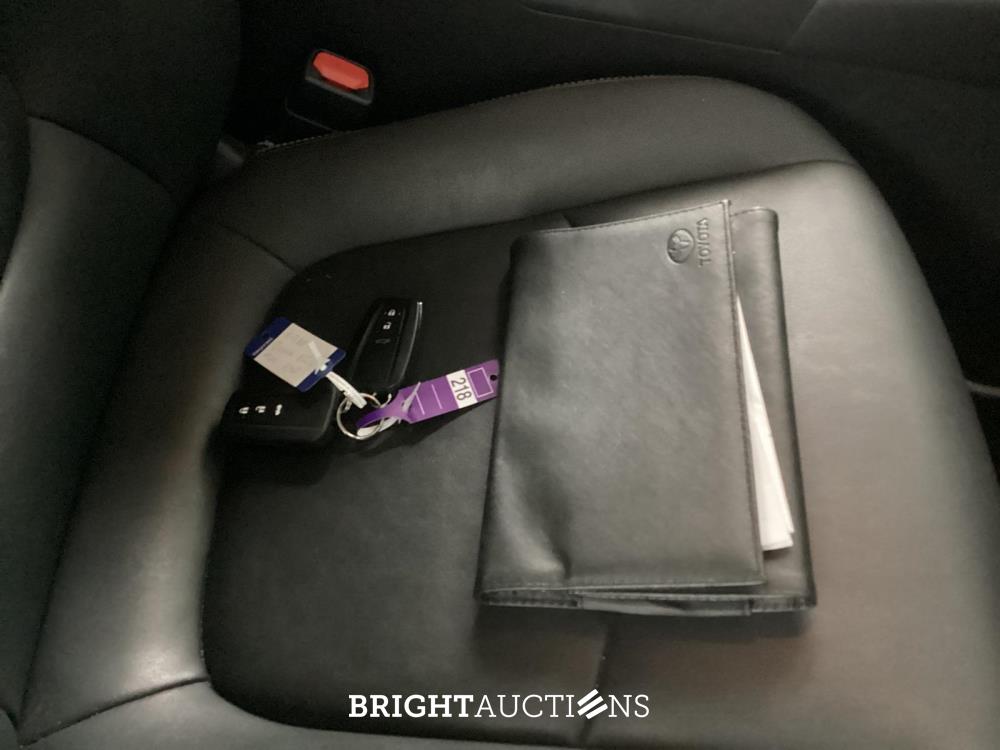 Toyota RAV4 Hybrid Business Plus 2.5 298pk 2021 (Origineel-NL), K-288-XG