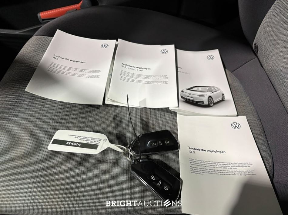Volkswagen ID.3 First Athlon Edition 58 kWh 204pk 2020 (Origineel-NL), J-195-XK