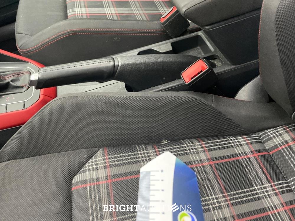 Volkswagen Polo GTI 2.0 TSI 200pk 2018, P-741-LJ