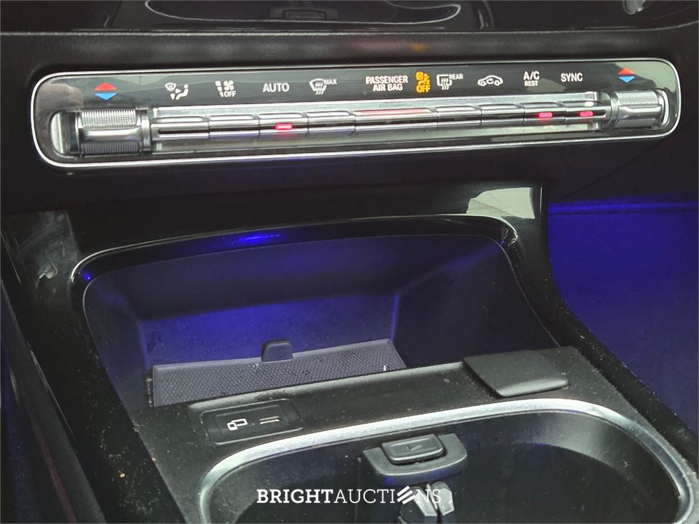 Mercedes-Benz A200 Launch Edition Premium 163pk 2019 (Origineel-NL) A-klasse, ZL-208-H