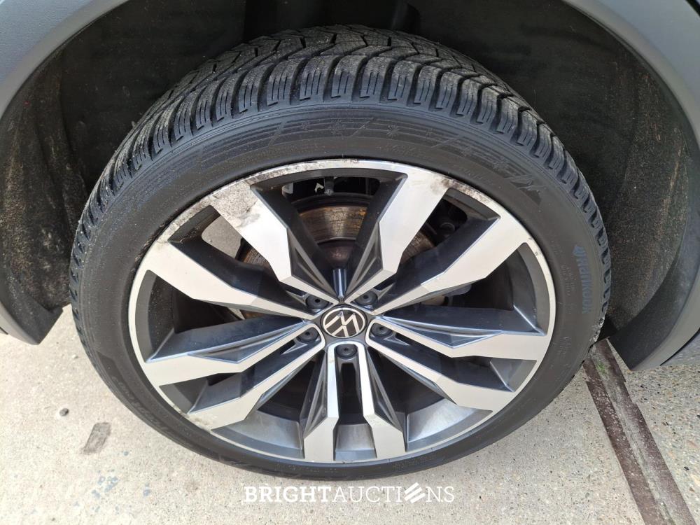 Volkswagen Tiguan 1.4 TSI eHybrid R-Line Business 150 pk 2023, T-610-FT