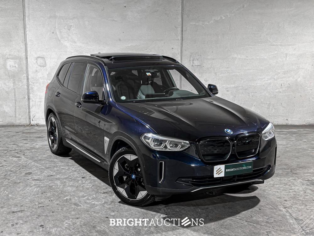 BMW iX3 High Executive 80 kWh 286pk 2021 G08 (Origineel-NL + 1e Eigenaar), N-444-RG