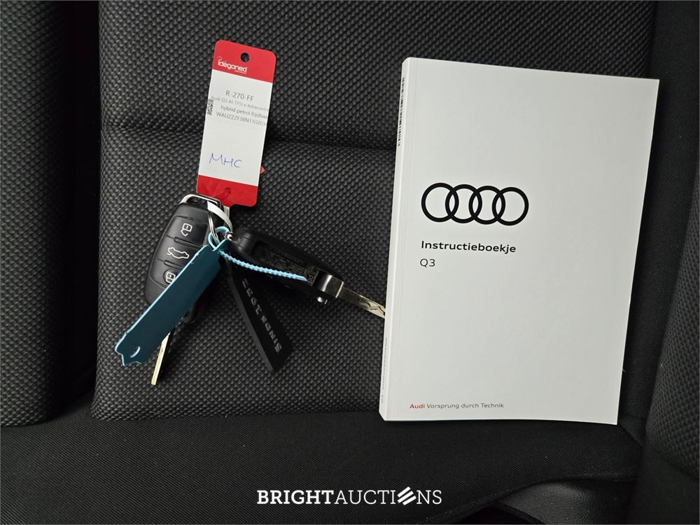 Audi Q3 45 e Advanced edition TFSI 266pk 2022 (Origineel-NL), R-270-FF