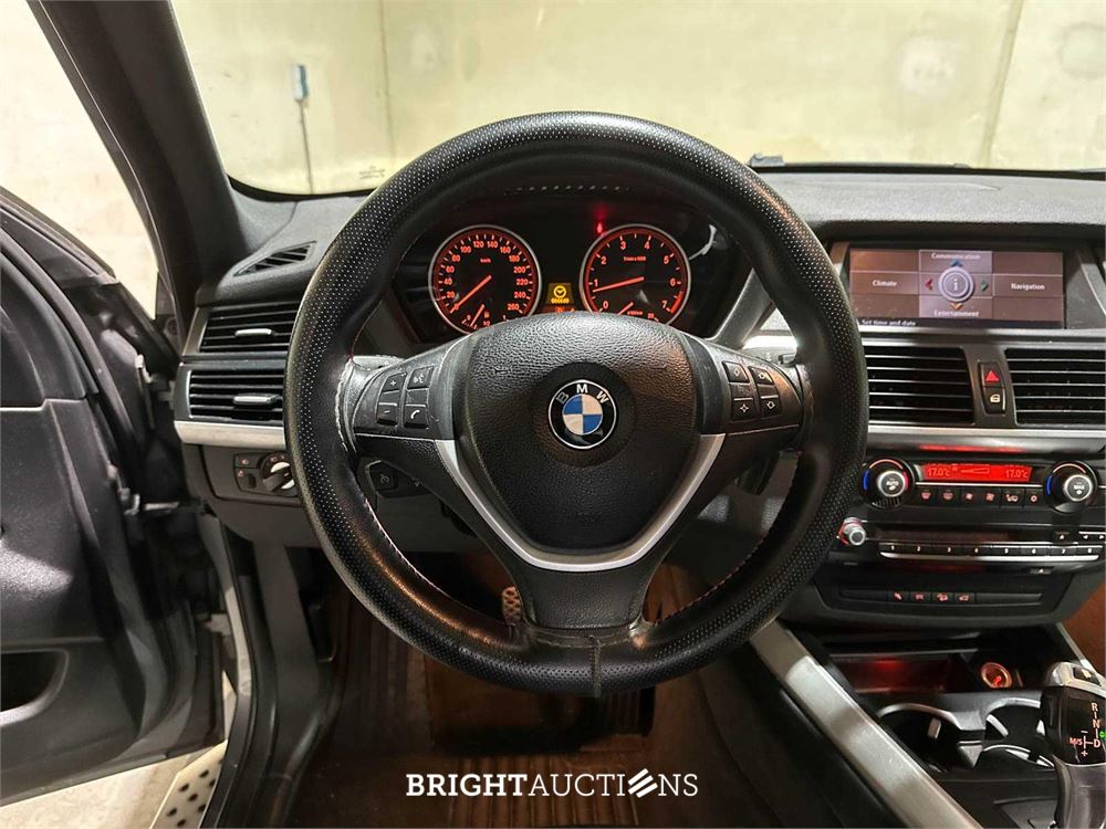 BMW X5 xDrive48i 4.8 V8 E70 355pk 2007, P-834-RB Youngtimer