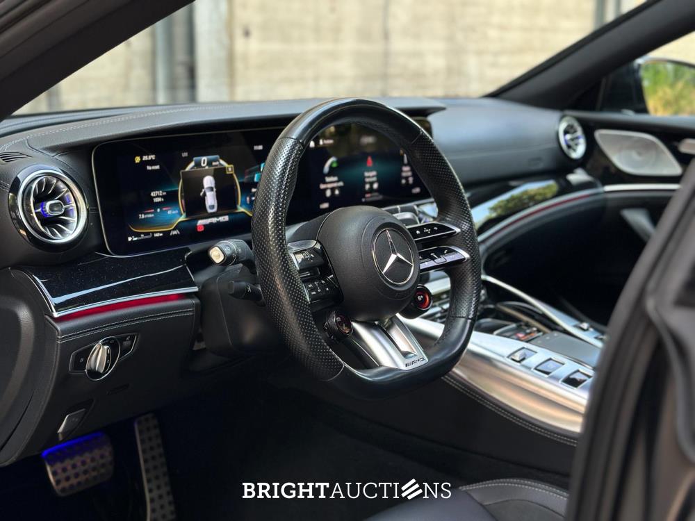 Mercedes-Benz AMG GT43 4Matic+ Premium Plus 4-Door Coupe 367pk 2022, HGF-32-L