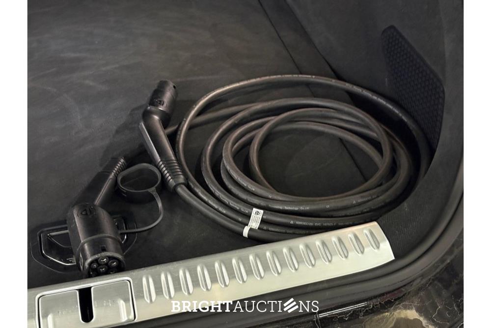 Lotus Eletre EDS 450 4WD 112 kWh 612pk 2023 (Origineel-NL), X-319-JJ