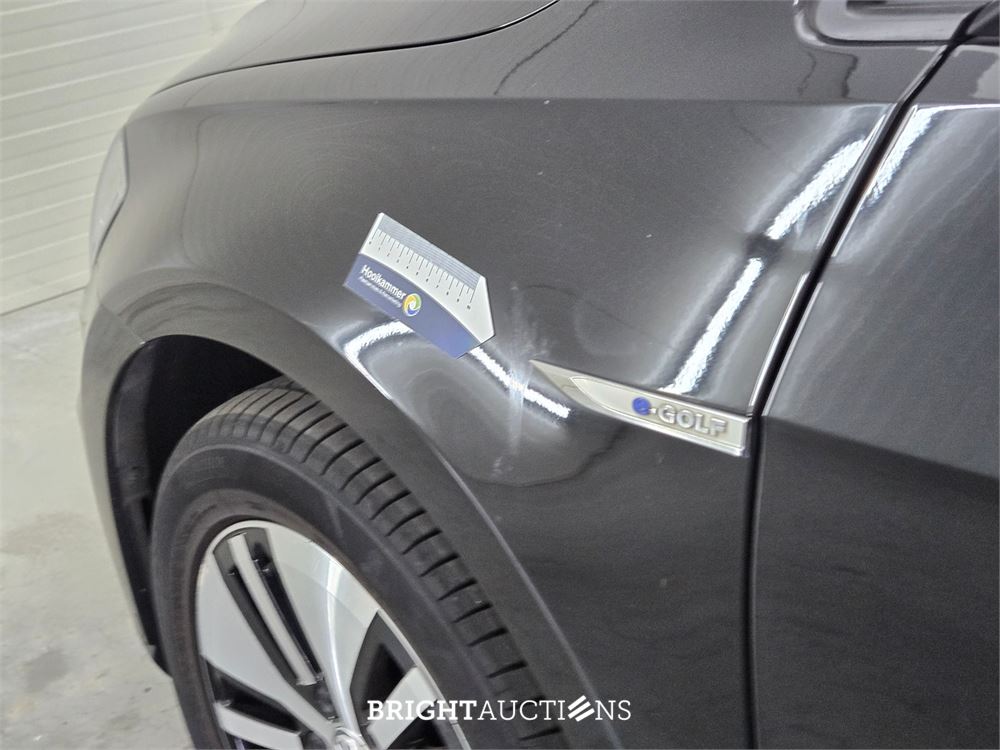 Volkswagen Golf e- e 136pk 2018 (Origineel-NL), TX-203-J