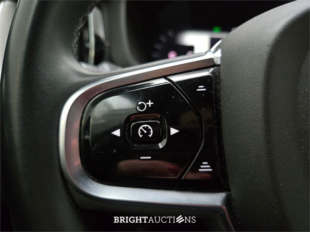 Volvo XC60 B4 Inscription 2.0 197pk 2022, R-499-PK