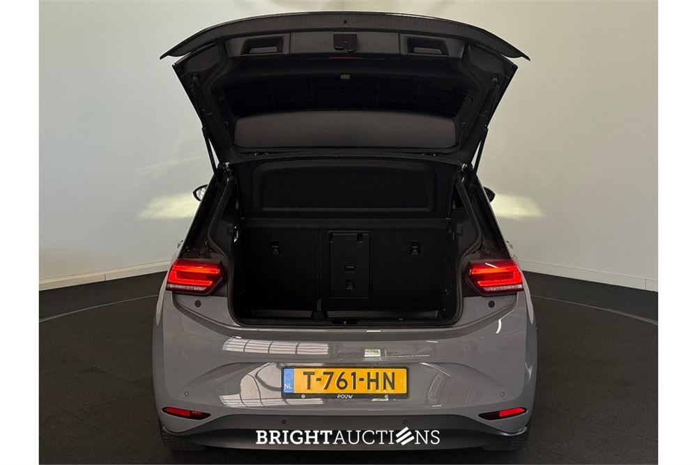 Volkswagen ID.3 Pro Advantage 58 kWh 2023 (Origineel-NL), T-761-HN