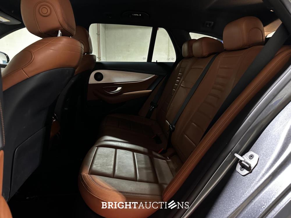 Mercedes-Benz E300 e Business Solution AMG 320pk 2022 (Origineel-NL & 1 Eigenaar) Plug-In Hybrid E-klasse Estate 9G-TRONIC, N-863-TR