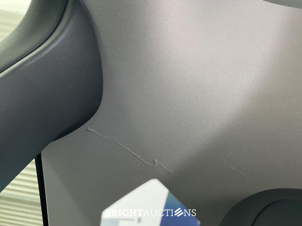 Tesla Model Y Long Range AWD 75 kWh 351pk 2021, P-271-KF