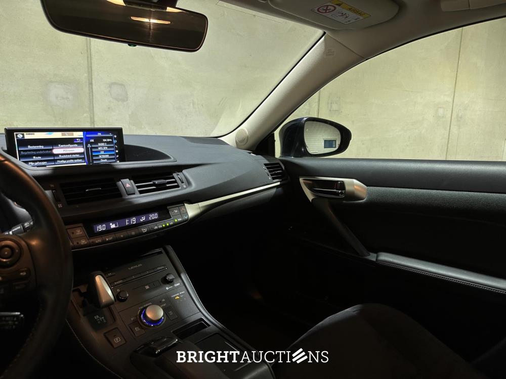 Lexus CT 200h Business Line Pro 122pk 2020 (Origineel-NL+1e eigenaar), J-281-PS