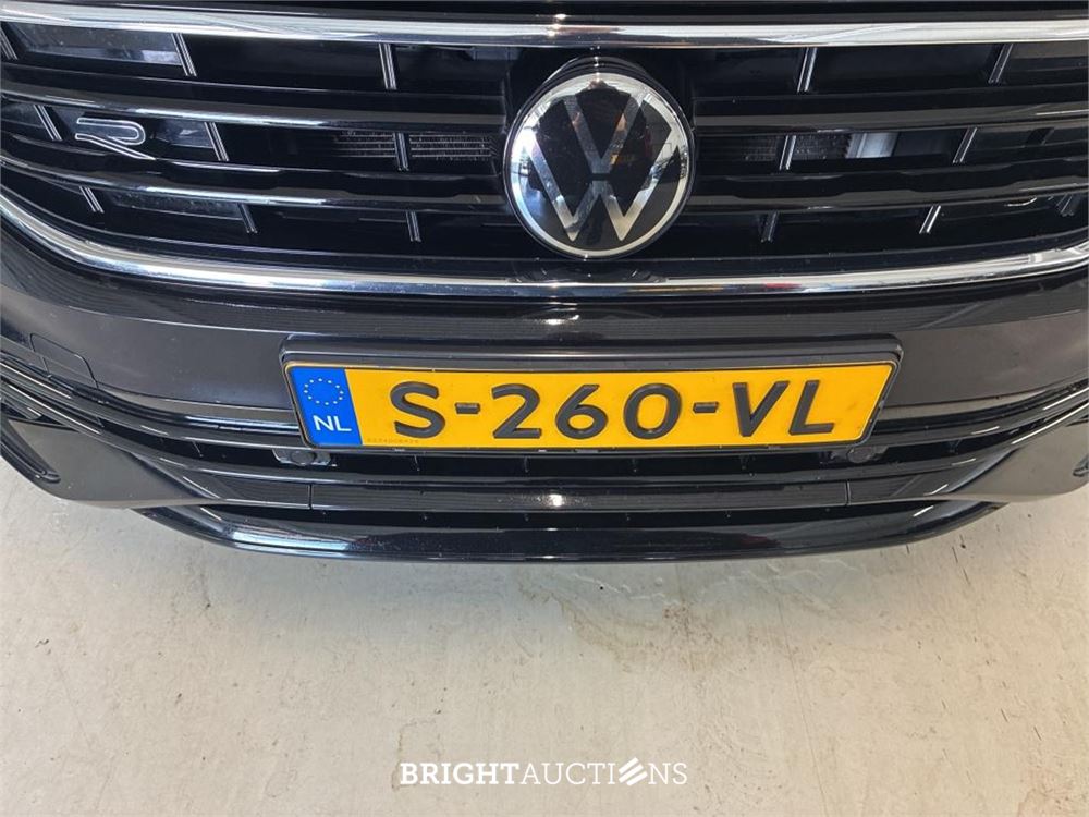 Volkswagen Tiguan eHybrid R-Line Business 1.4 TSI 265pk 2023 (Origineel-NL), S-260-VL