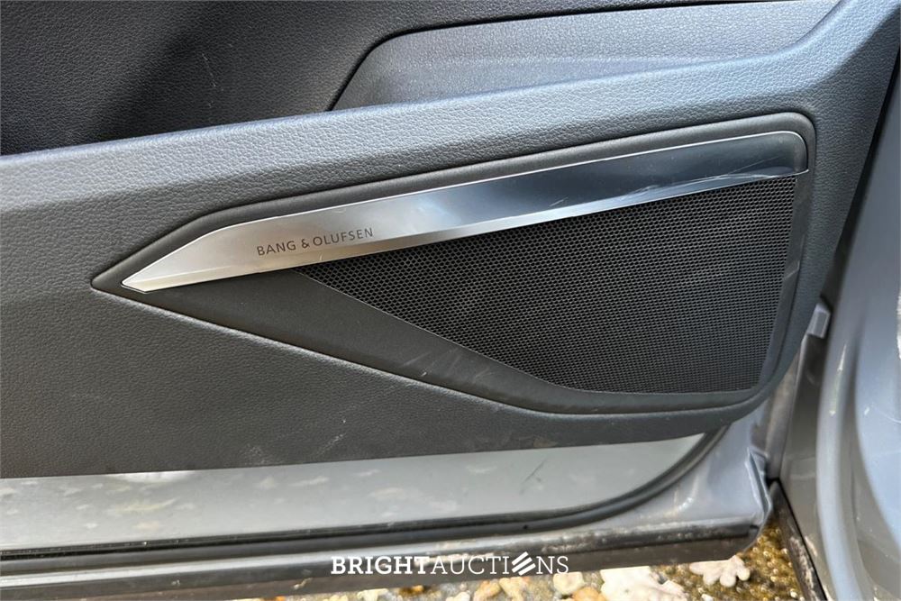 Audi e-tron Sportback 50 S edition Quattro 71 kWh 313pk 2021, T-261-RR