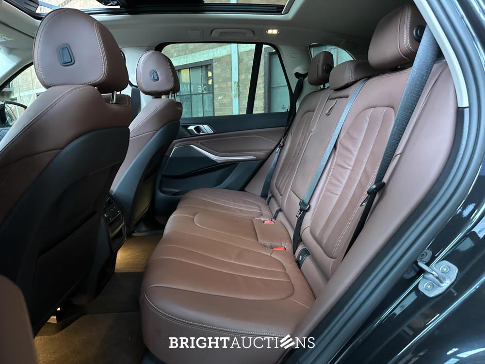 BMW X5 xDrive30d High Executive 265pk 2019, J-714-TF