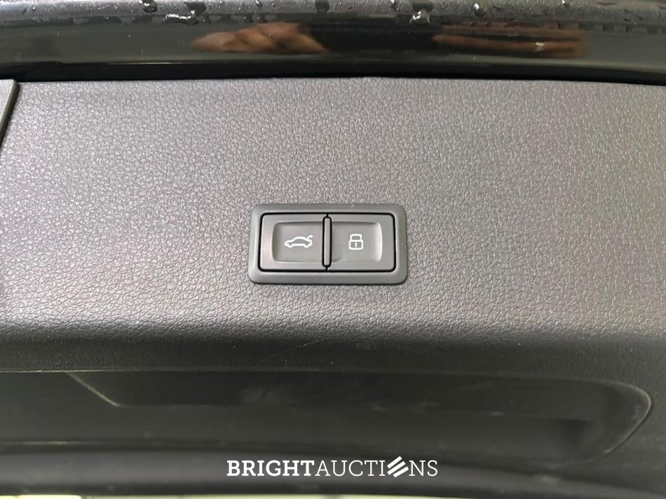 Audi e-tron 55 S edition Quattro 95 kWh 408pk 2021 (Origineel-NL), N-342-LB