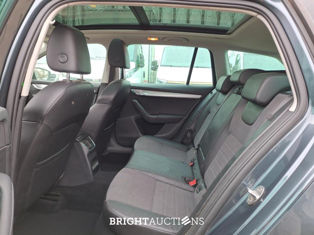 Skoda Octavia Combi 1.0 TSI Greentech Ambition Business 116 pk 2017, NG-420-V