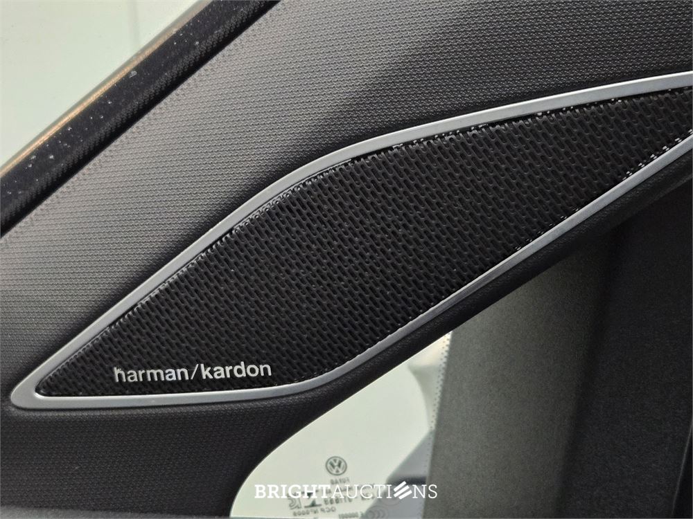 Volkswagen Golf GTI 2.0 TSI 245pk 2020, L-810-HX