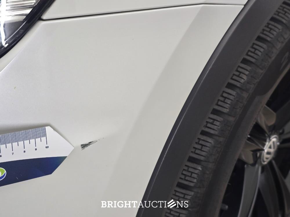 Volkswagen Tiguan ACT Highline Business R 1.5 TSI 150pk 2019 (Origineel-NL), ZB-318-G