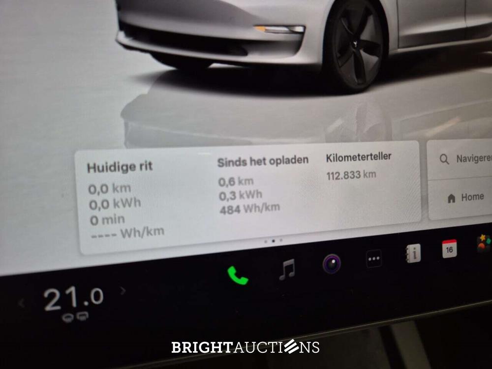 Tesla Model 3 Standard PLUS RWD 238pk 2022
