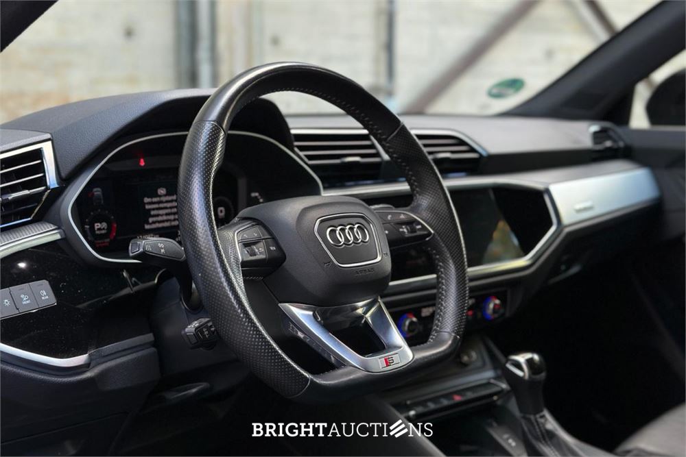 Audi Q3 Sportback 45 TFSI Quattro S Edition 230pk 2020 (Origineel-NL + 2e Eigenaar), H-564-XK