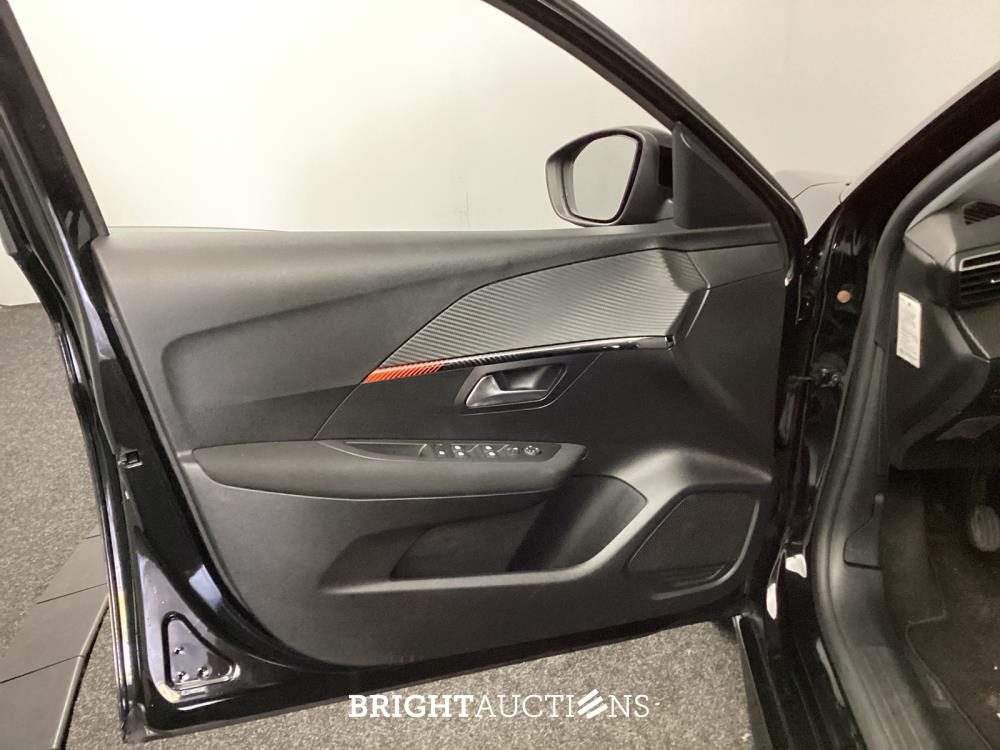 Peugeot 208 Active Pack 1.2 PureTech 101pk 2022 (Origineel-NL), P-729-ZX