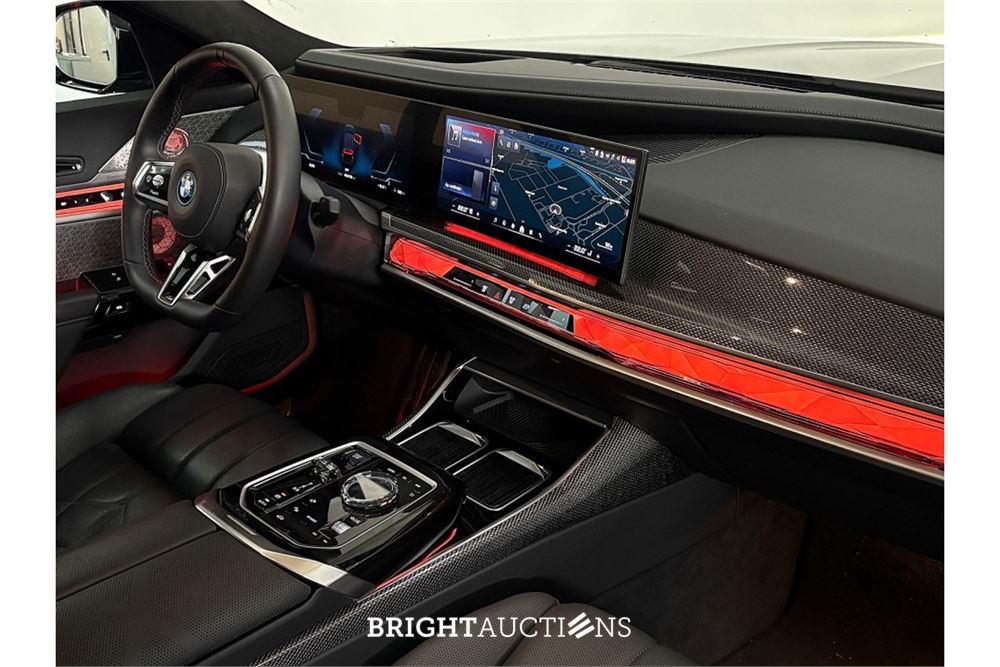 BMW i7 M70 xDrive 106 kWh 2024 (Origineel-NL), GJJ-06-B